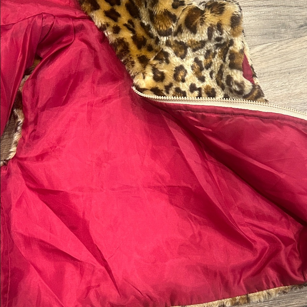 Leopard Print Faux Fur Kids Vest - Picture 5 of 5